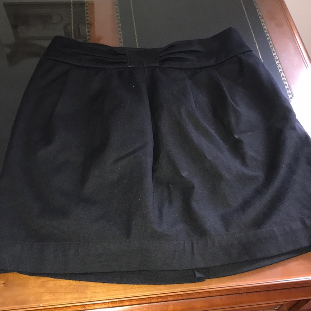 Juicy Couture size small black skirt